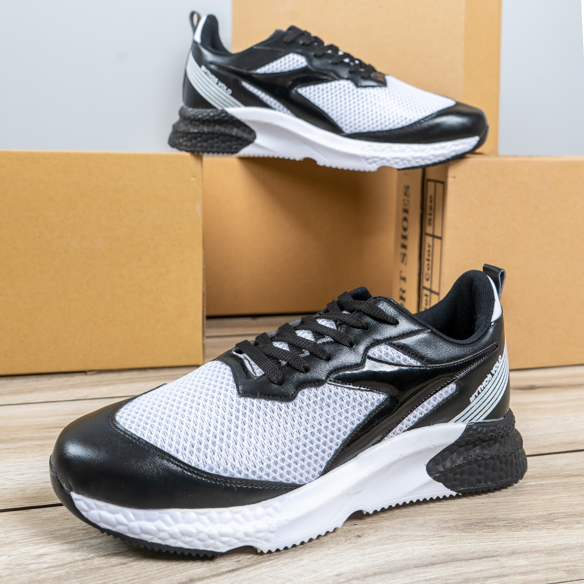 کفش ورزشی مردانه سفید مشکی مدلTavya