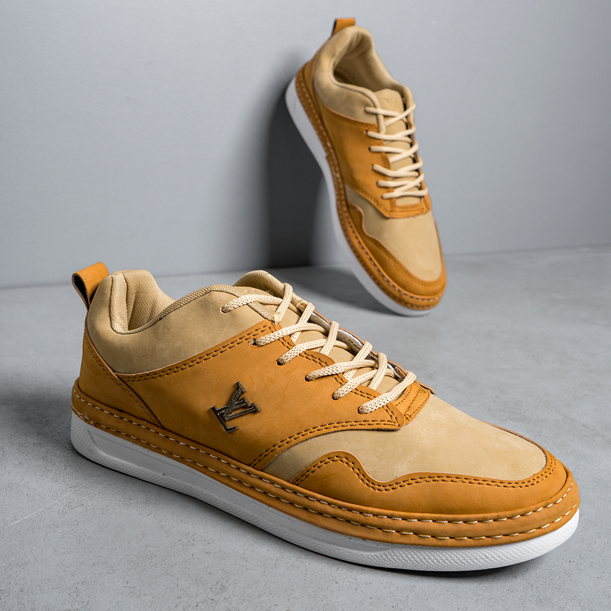 کفش LV مردانه عسلی مدل Amery