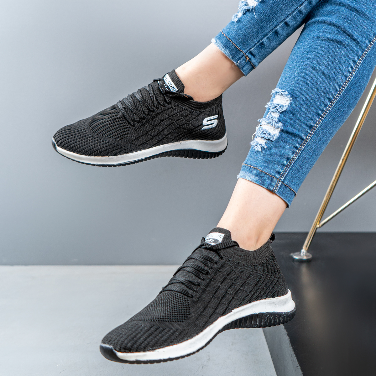 کفش ورزشی اسکیچرز زنانه مدل Evana