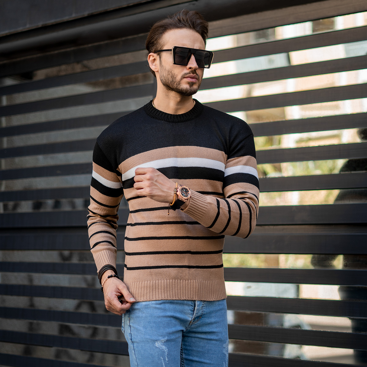 پلیور دورنگ مشکی کرم مدل Zaka