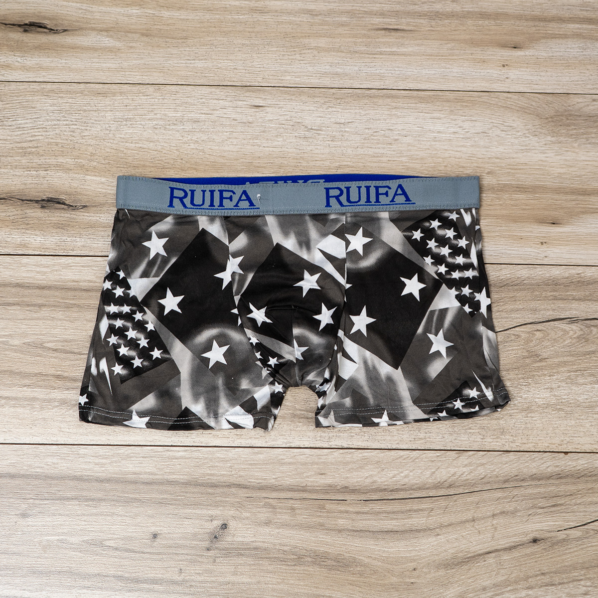 شورت نیم پا ذغالی(T) مدل RFR(T)