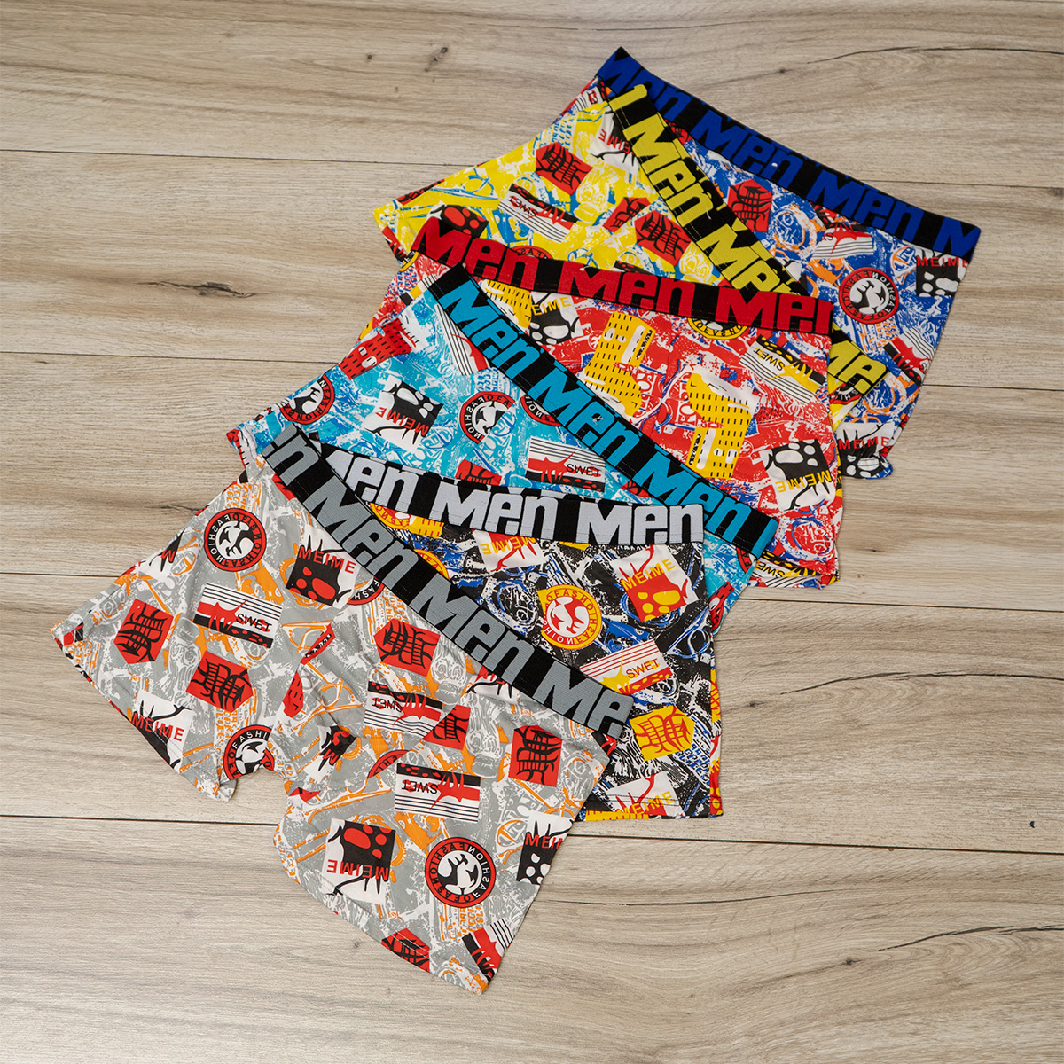 شورت نیم پا (T) مدل .MAN(T)