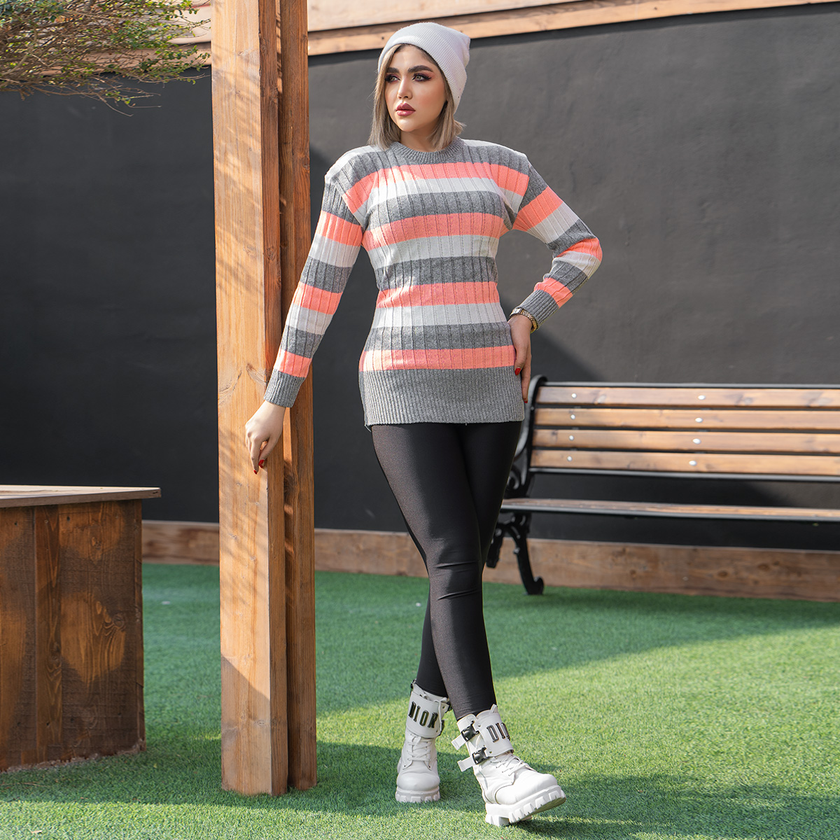 تونیک بافت زنانه راه راه طوسی صورتی مدل kareno