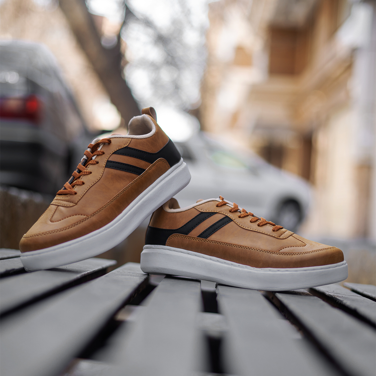 کفش تخت مردانه عسلی مدل varosh