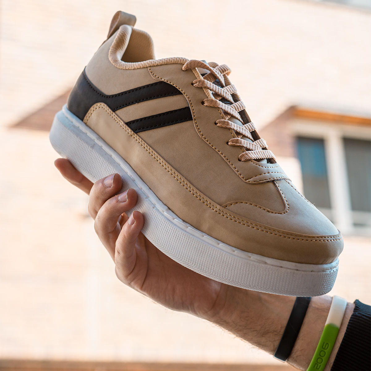 کفش تخت مردانه کرم مدل varosh