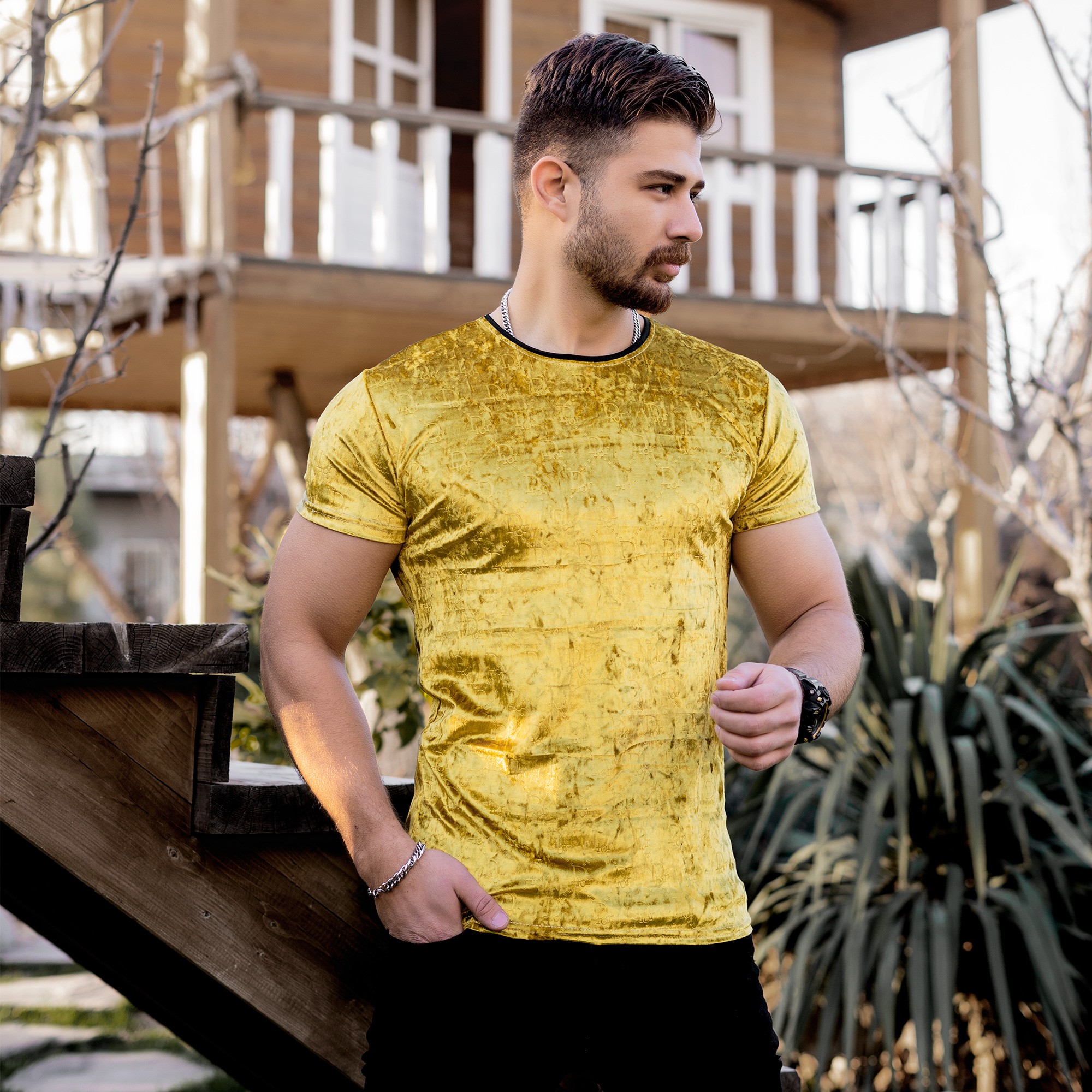 تیشرت مخمل خردلی مردانه مدل Dior