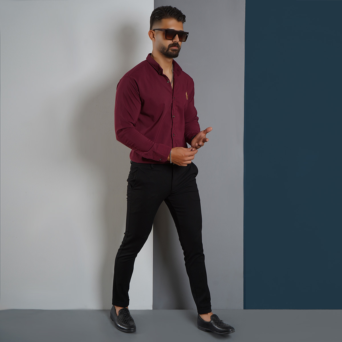 پیراهن مردانه زرشکی مدل VQ