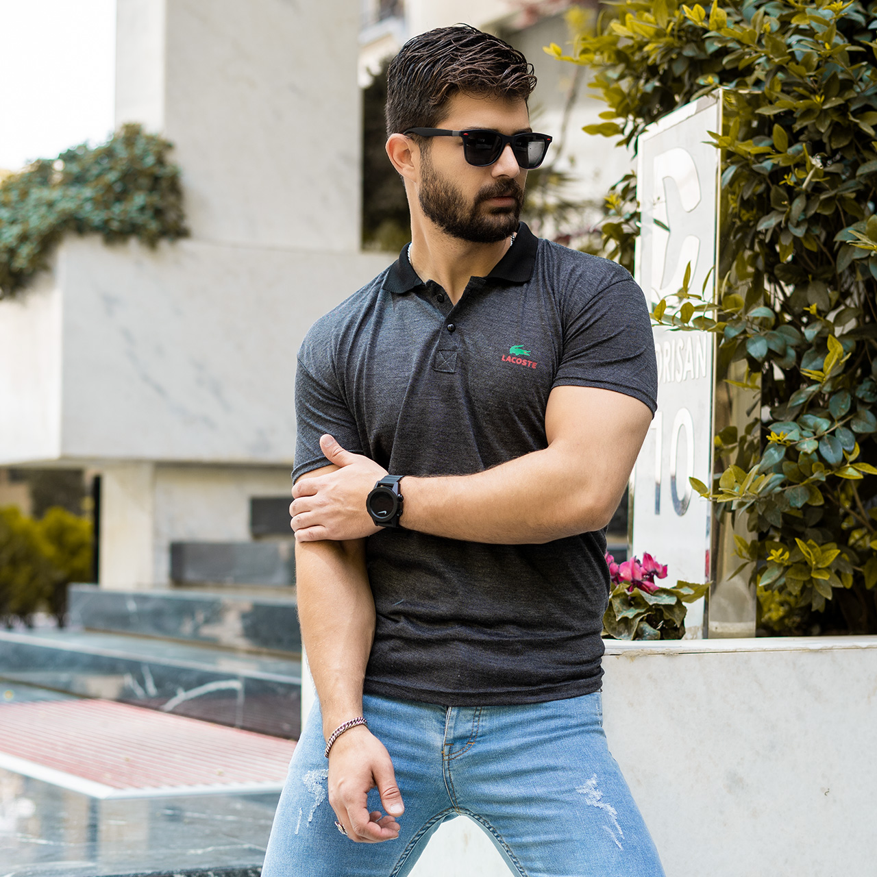 تیشرت مردانه ( مارک رندوم )ذغالی مدل kapi