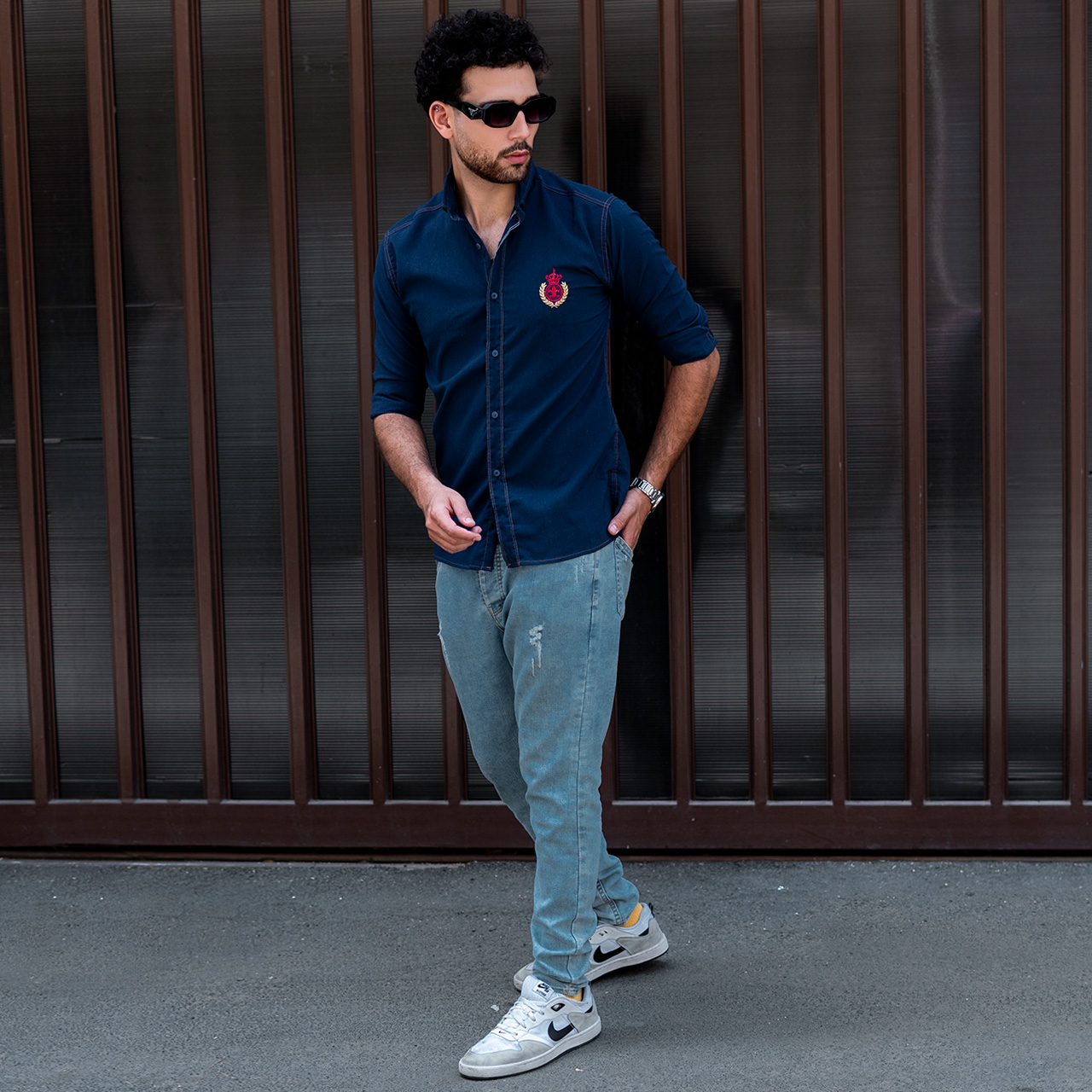 پیراهن مردانه سرمه ای مدل gabi