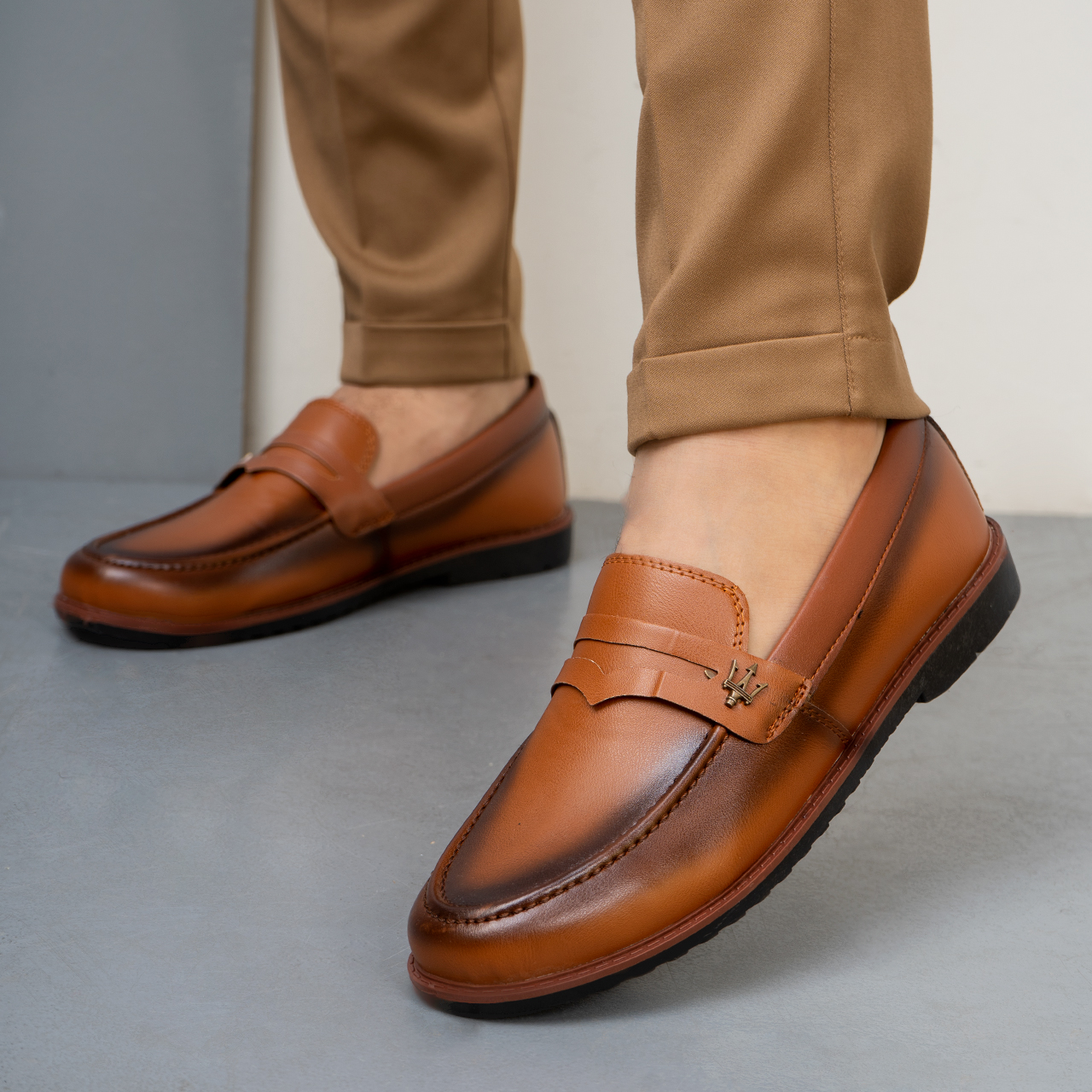 کفش کالج مازراتی عسلی مردانه مدل loafer