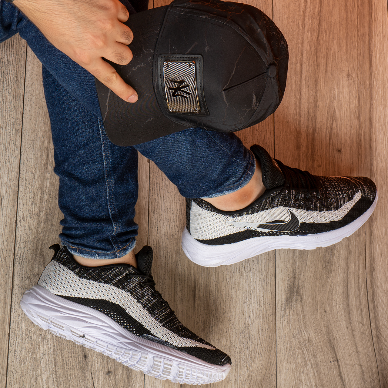 کفش ورزشی مشکی-سفید مردانه مدل Nike z