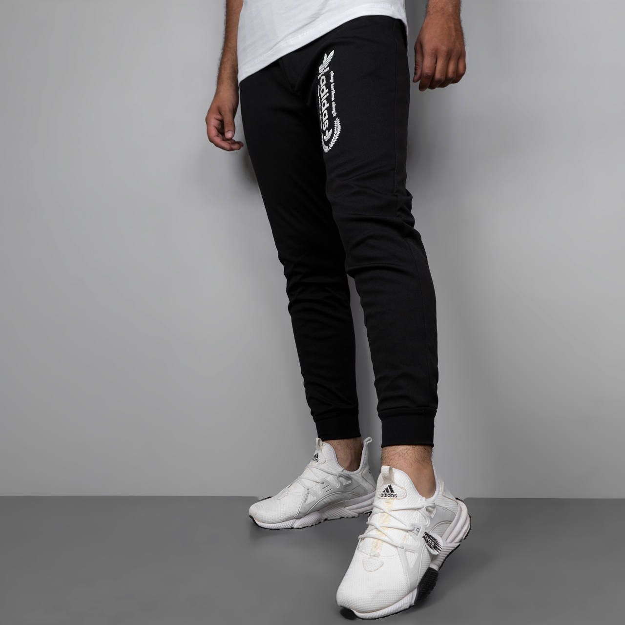 شلوار اسلش مردانهAdidas (T)مدل AT74