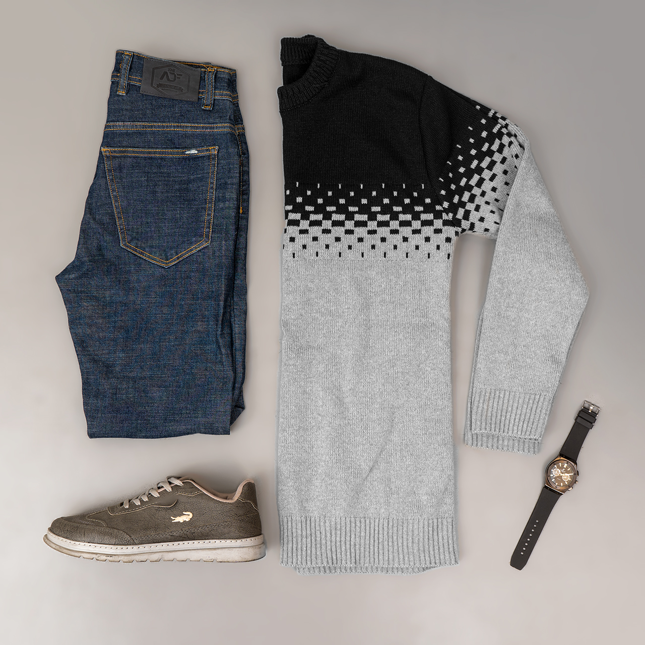 پلیور مردانه دو رنگ طوسی مشکی مدلShatel