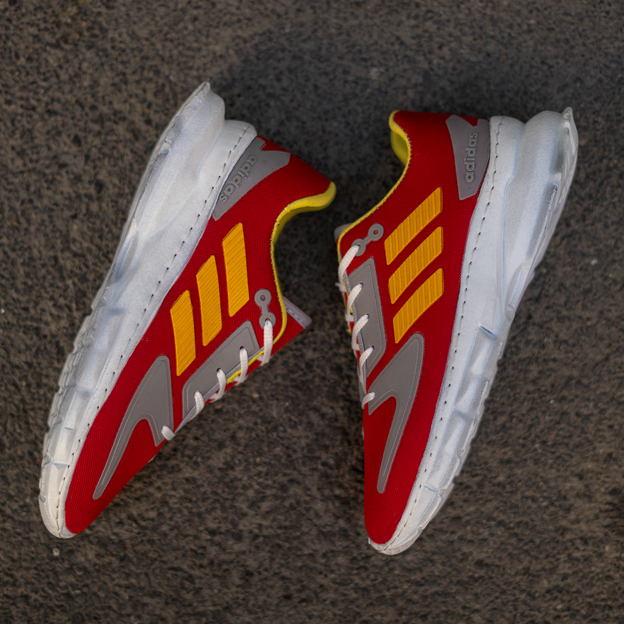 کفش ورزشی (T) آدیداس قرمز مردانه مدل atras