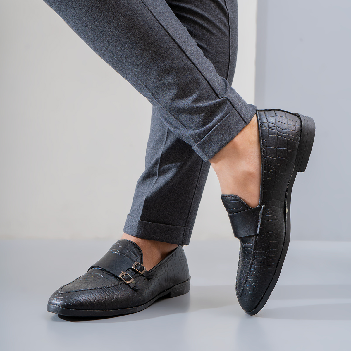 کالج مردانه طرح پوست ماری مشکی مدل daniel