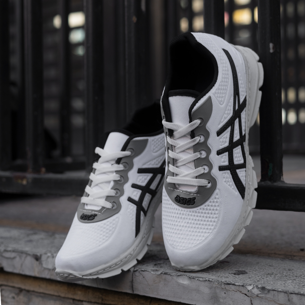 کفش ورزشی (T) مردانه سفید مشکی مدل Nardin