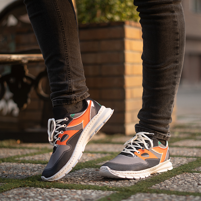 کفش ورزشی (T) مردانه مشکی نارنجی مدل BERTA