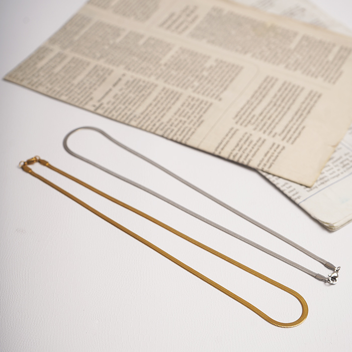 گردنبند نقره ای مدل fered