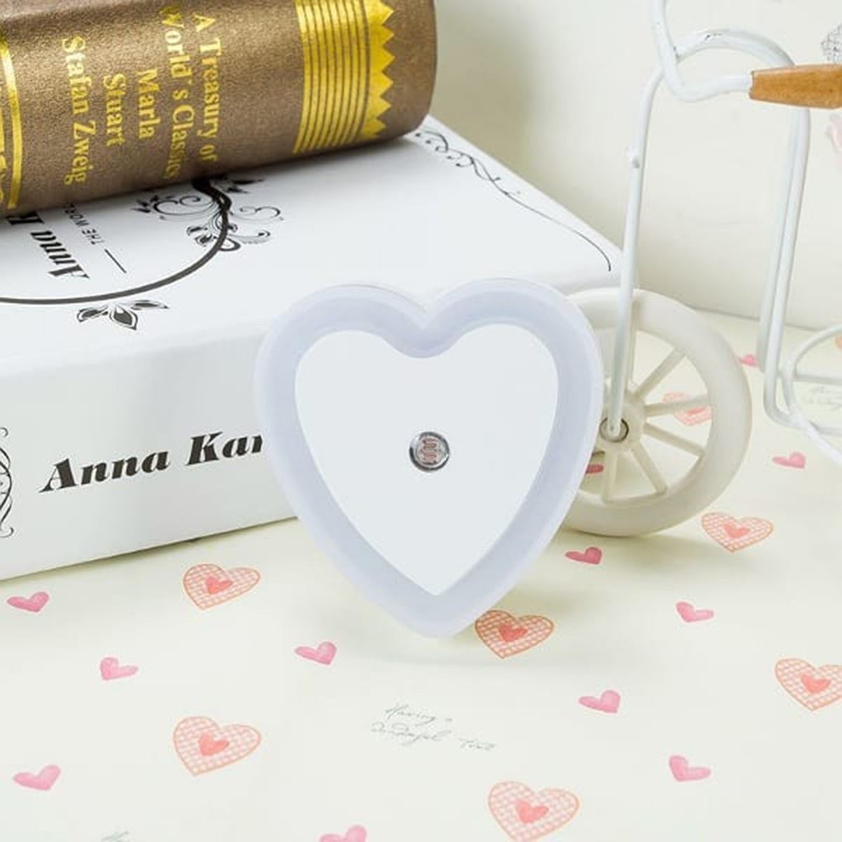 چراغ خواب سنسور دار طرح قلب Light control