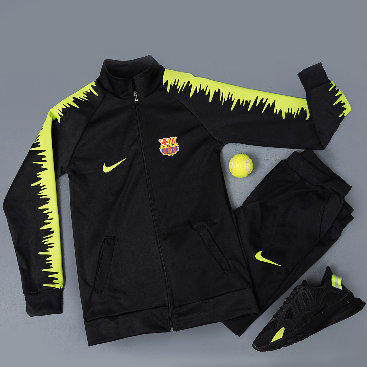 ست سوئیشرت شلوار بارسلونا مدل Catalan