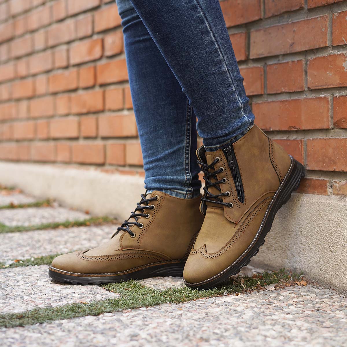 نیم بوت مردانه خاکی مدل Hirbod