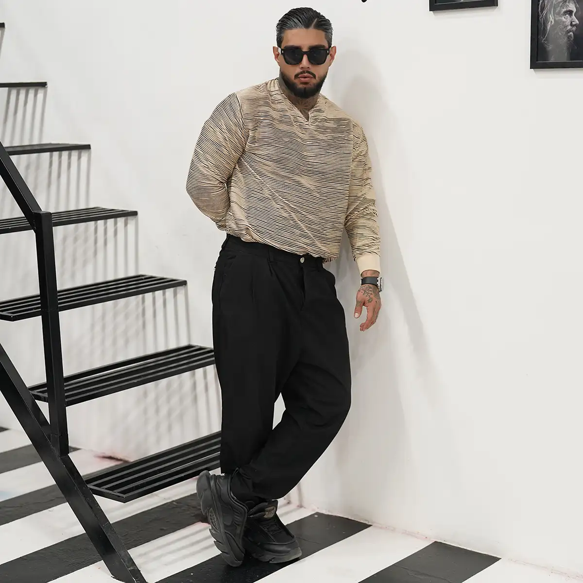 تیشرت آستین بلند یقه کوبایی کرم مدل Nivad