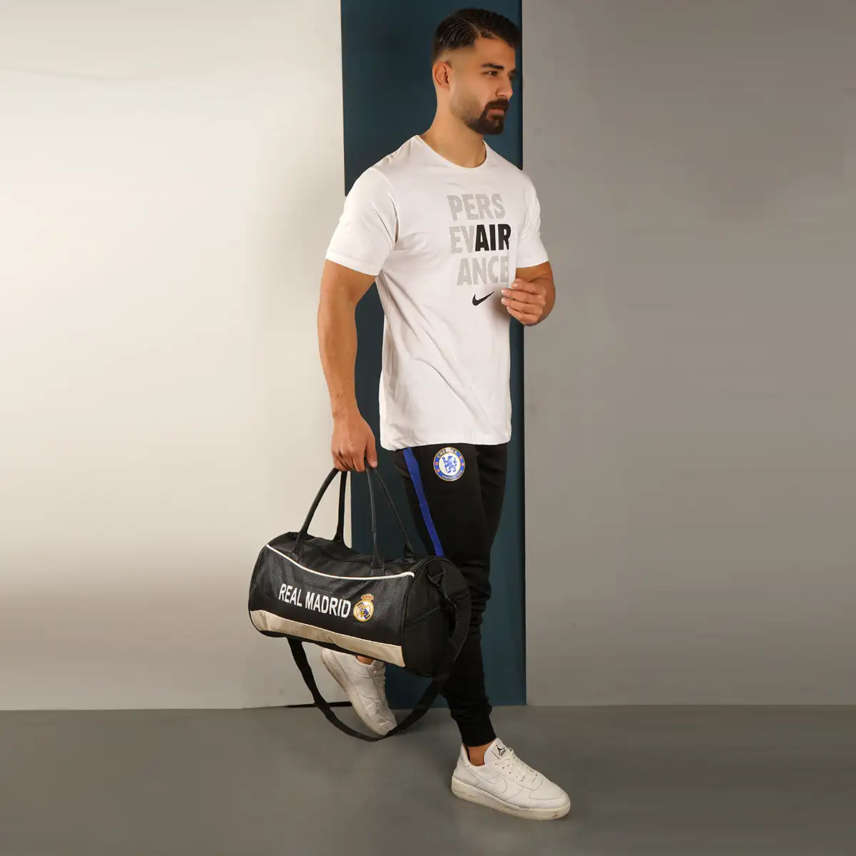 کیف ورزشی مشکی مدل Real Madrid
