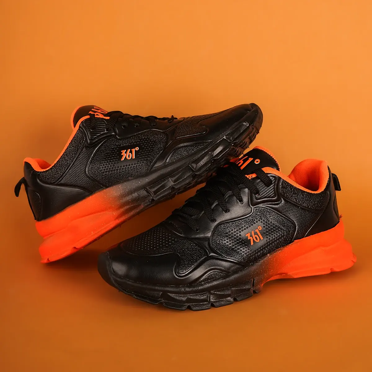 کفش ورزشی مردانه مشکی نارنجی مدل 361