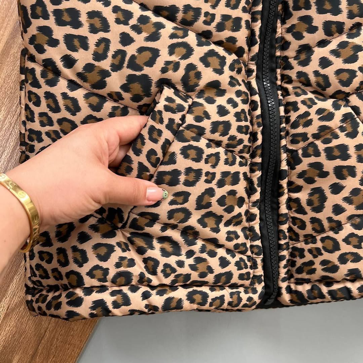 پافر قهوه ای طرح پلنگی