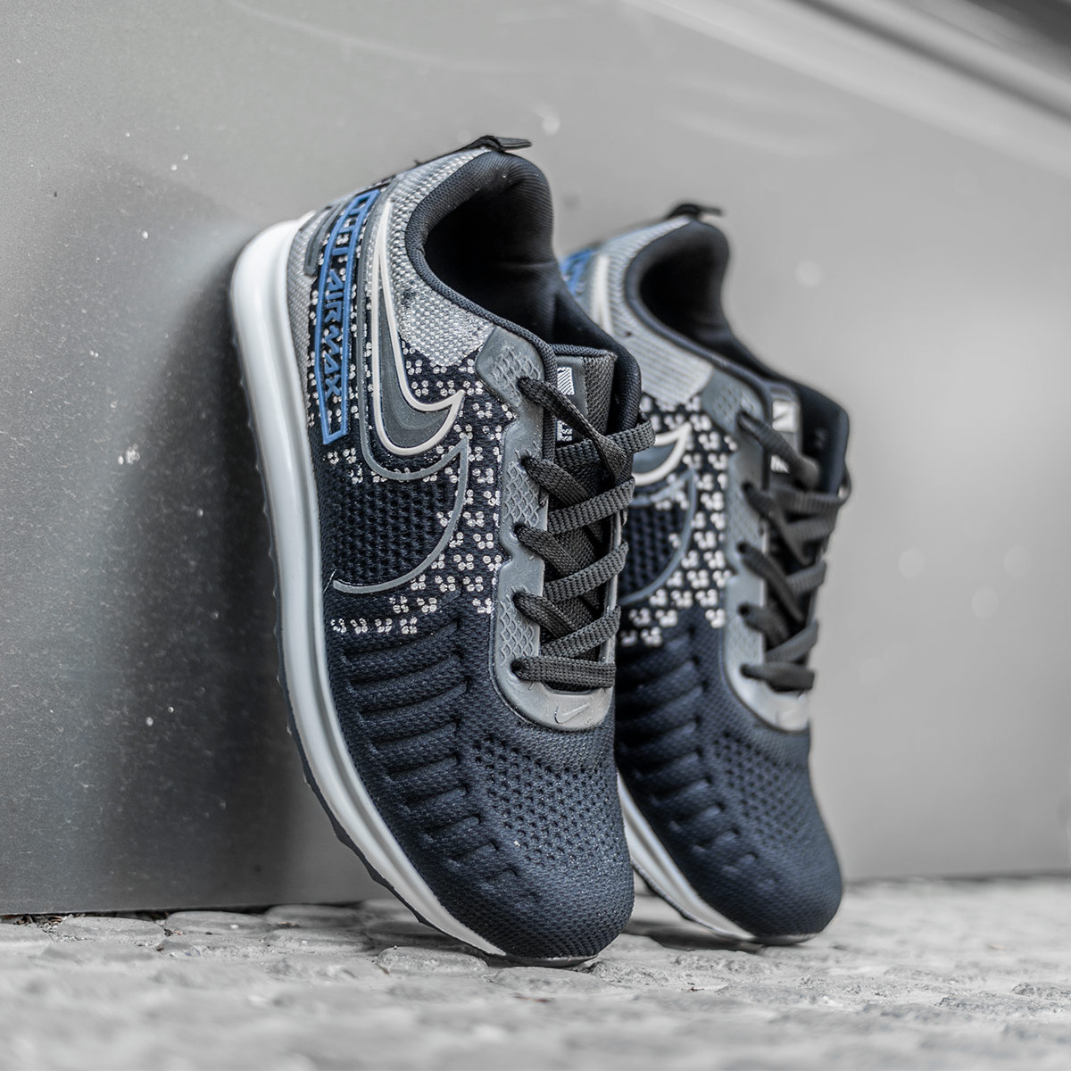 کفش ورزشی Nike مردانه مدل R52